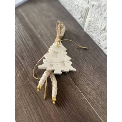 Δέντράκι από Ρητίνη Πορσελάνης – Χειροποίητο Κρεμαστό Γούρι ή Σκέτο