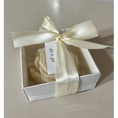 Μπομπονιέρα με Παιώνια – Ρομαντική & Χειροποίητη | V by V