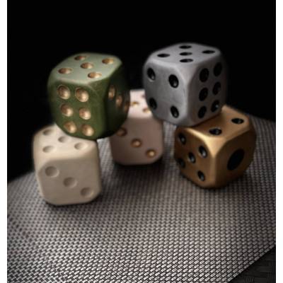 Διακοσμητικό ζάρι | Χειροποίητο από σκόνη πορσελάνης – V by V