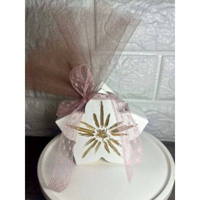 Μπομπονιέρα Βάπτισης Λουλούδι από Ρητίνη | Χειροποίητη Minimal Επιλογή