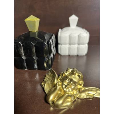 Διακοσμητικό Δοχείο με Καπάκι από Ρητίνη Πορσελάνης – Minimal Design